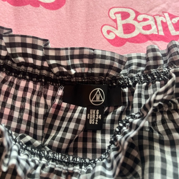 Gingham Bell Sleeve Crop Too - Picture 2 of 4